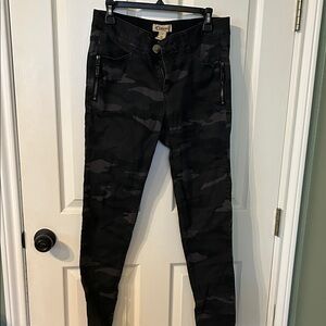 Democracy Black Camouflage Skinny Jeans